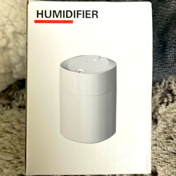 Desktop USB Humidifier - Picture 1 of 5